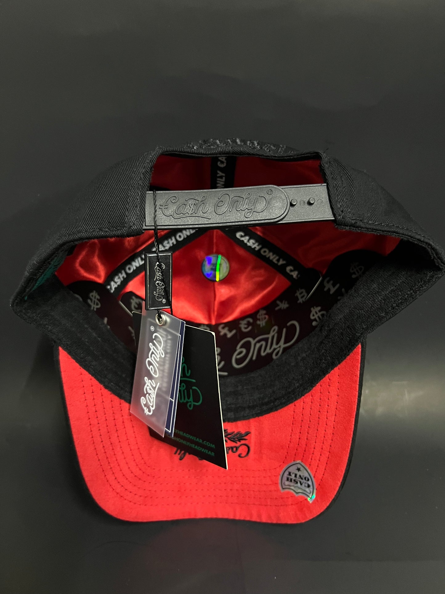 Gorra Cash Only Crystal